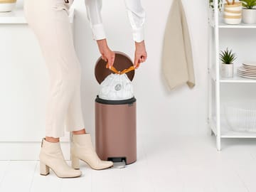 New Icon pedalhink 12 liter - Satin Taupe - Brabantia