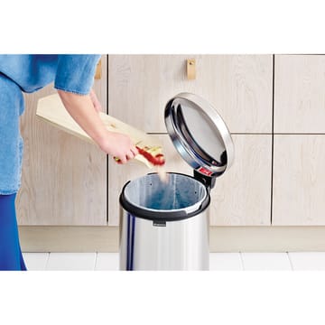 New Icon pedalhink 20 liter - Matt steel fingerprint proof - Brabantia