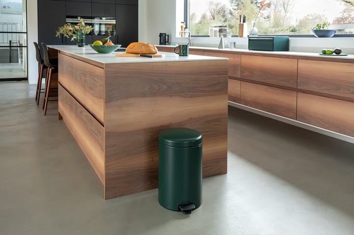 New Icon pedalhink 20 liter, Pine green Brabantia