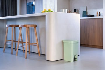 StepUp pedalhink 16 L - Jade green - Brabantia