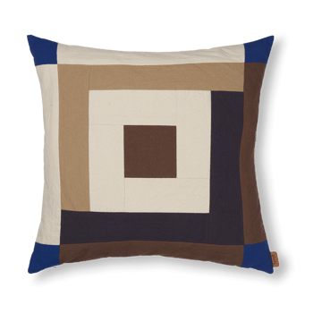 ferm LIVING Border patchwork kuddfodral 50×50 cm Carob brown-bright blue