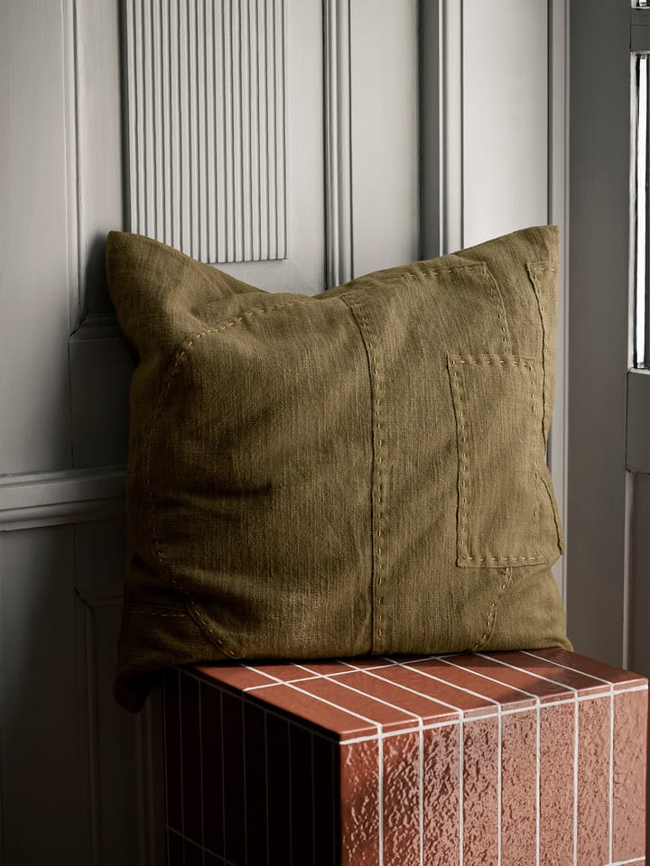 Darn kuddfodral 50x50 cm, Dark Taupe ferm LIVING