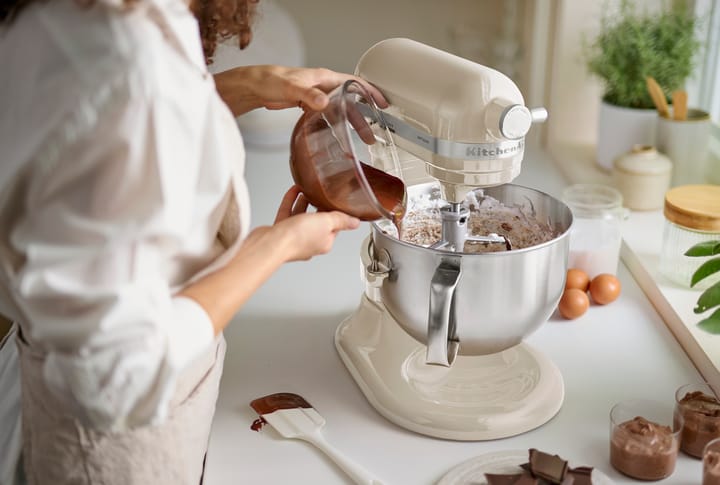 Artisan köksmaskin med lyftarm 5,6 L, Almond cream KitchenAid