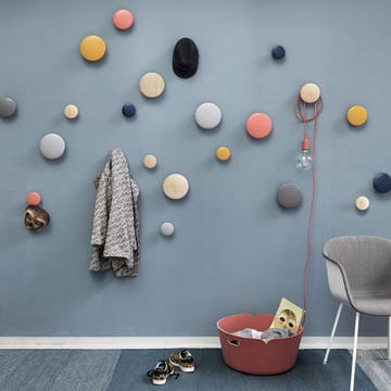 The Dots klädkrok midnight blue - Ø13 cm - Muuto