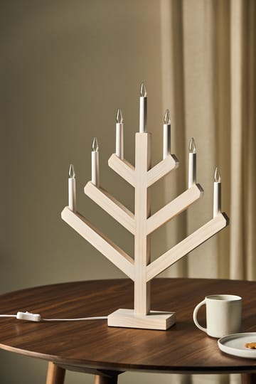 Pine adventsljusstake 62 cm - Vitlaserad - Scandi Living