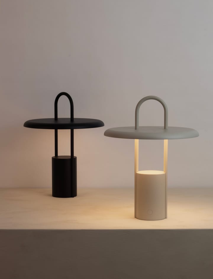 Pier LED-lampa portabel 33,5 cm, Black Stelton